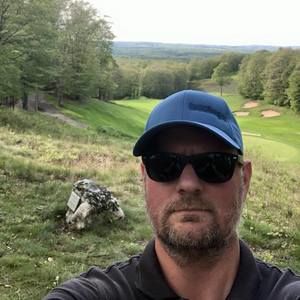 Meet your Posher, Jeffery